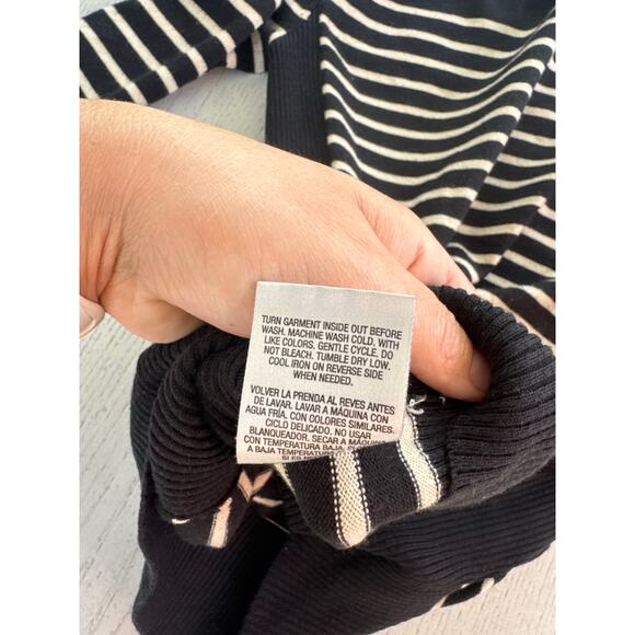 Metaphor Black Striped Sweater Dark Academia Old Money Corporate - Picture 7 of 7